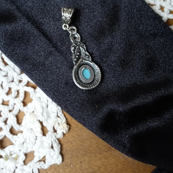 Turquoise pendent - Picture 2 of 2